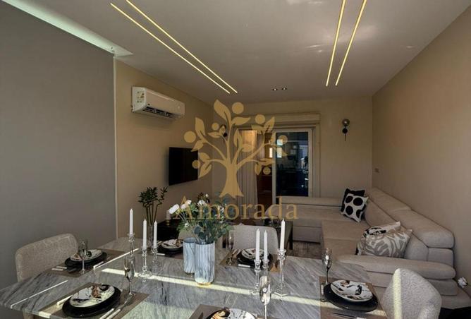 8051067 - Property Image 2