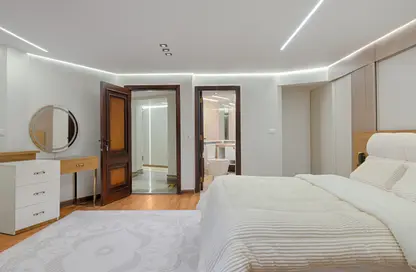 Apartment - 4 Bedrooms - 4 Bathrooms for rent in Hay El Manial - Cairo