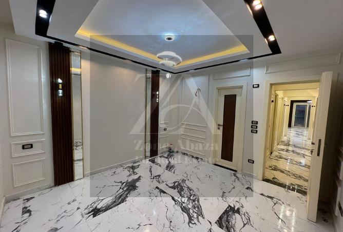 8479002 - Property Image 3