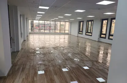 Office Space - Studio - 1 Bathroom for rent in V90 - North Teseen St. - The 5th Settlement - New Cairo City - Cairo