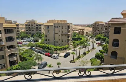 Apartment - 3 Bedrooms - 3 Bathrooms for sale in Acacia - 5th Settlement Compounds - The 5th Settlement - New Cairo City - Cairo