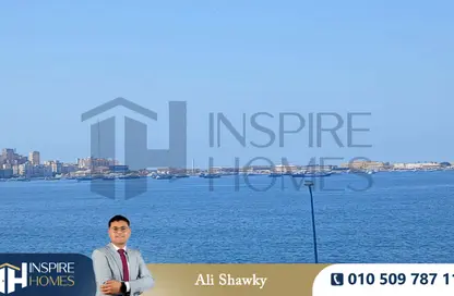 مساحات مكتبية - استوديو - 2 حمامات للايجار في محطة الرمل - حي وسط - الاسكندرية