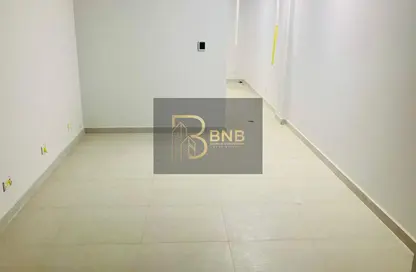 مساحات مكتبية - استوديو - 1 حمام للايجار في بيزنس بلاس - شارع التسعين الشمالي - التجمع الخامس - مدينة القاهرة الجديدة - القاهرة