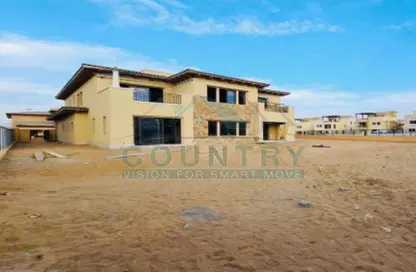 Villa - 5 Bedrooms - 6 Bathrooms for sale in Mivida - 5th Settlement Compounds - The 5th Settlement - New Cairo City - Cairo