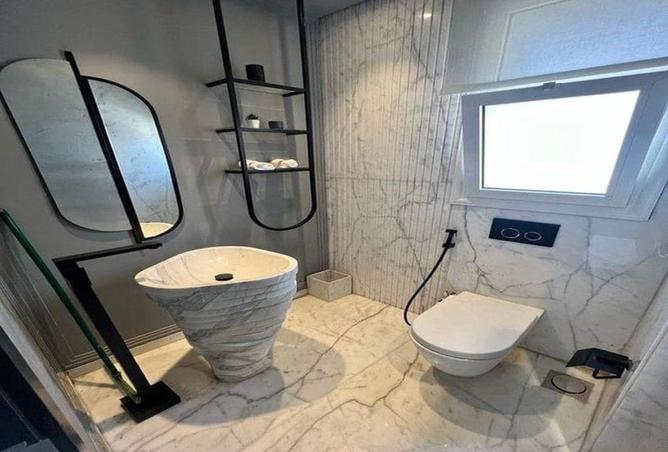 8426270 - Property Image 2