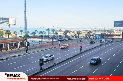 Apartment - 5 Bedrooms - 3 Bathrooms for sale in Al Geish Road - Glim - Hay Sharq - Alexandria Apartment - 5 Bedrooms - 3 Bathrooms for sale in Al Geish Road - Glim - Hay Sharq - Alexandria