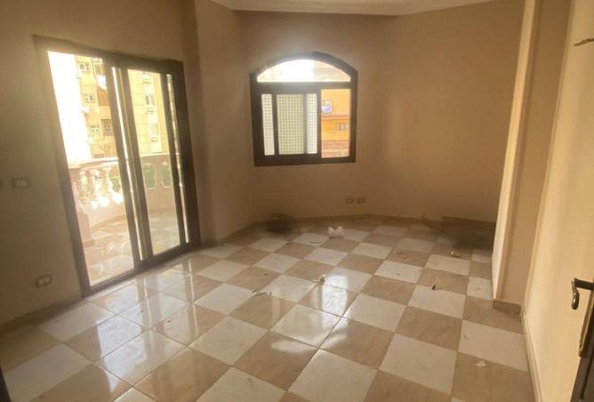 8025244 - Property Image 2