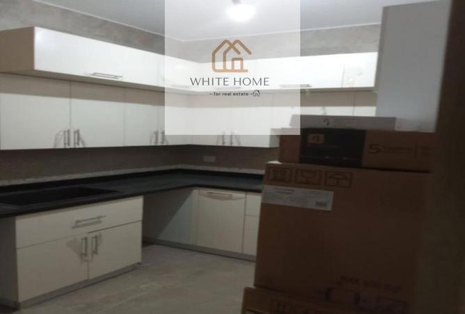 8178421 - Property Image 2