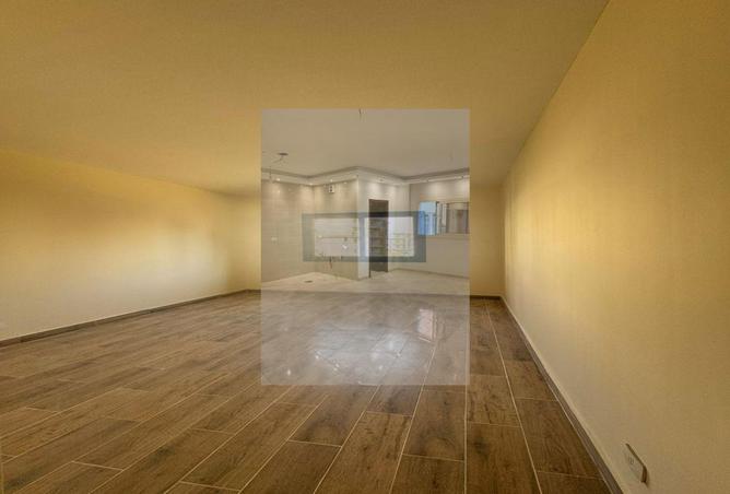 8331657 - Property Image 3