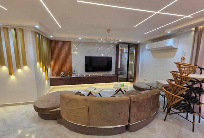 7933885 - Property Image 2