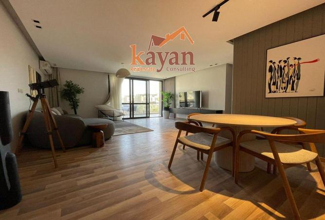 8008121 - Property Image 2