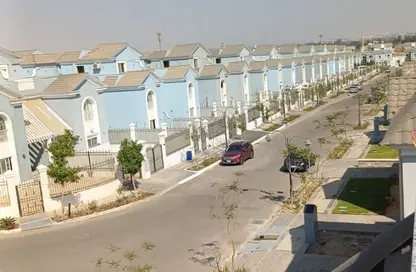 Villa - 4 Bedrooms - 4 Bathrooms for sale in Heliopolis Hills - 6th District - Obour City - Qalyubia