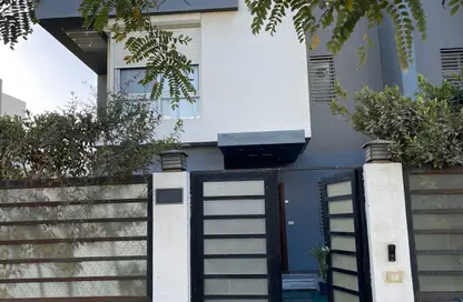 Townhouse - 5 Bedrooms - 4 Bathrooms for sale in Hyde Park - New Cairo City - Cairo