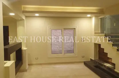 Duplex - 4 Bedrooms - 4 Bathrooms for rent in El Yasmeen 8 - El Yasmeen - New Cairo City - Cairo Duplex - 4 Bedrooms - 4 Bathrooms for rent in El Yasmeen 8 - El Yasmeen - New Cairo City - Cairo