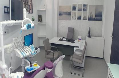 Clinic - Studio - 2 Bathrooms for sale in Assem Abdel Hamed St. - 8th Zone - Nasr City - Cairo