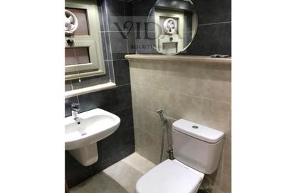 Show Room - Studio - 1 Bathroom for sale in Al Hay Al Thalith St. - 3rd District - 6 October City - Giza