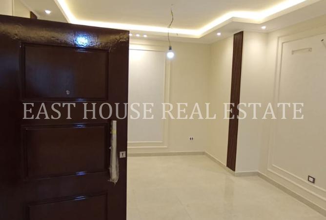 8010497 - Property Image 2