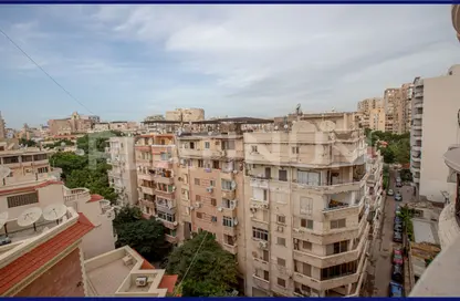 Apartment - 3 Bedrooms - 4 Bathrooms for sale in Kafr Abdo St. - Kafr Abdo - Roushdy - Hay Sharq - Alexandria