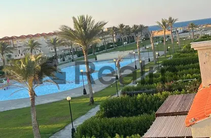 شاليه - 2 غرف نوم - 2 حمامات للبيع في دايركشن وايت - راس الحكمة - الساحل الشمالي