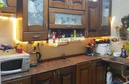 Apartment - 3 Bedrooms - 1 Bathroom for sale in Masaken Zahraa Nasr City St. - Zahraa Madinat Nasr - Nasr City - Cairo