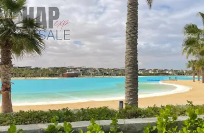 شاليه - 4 غرف نوم - 4 حمامات للبيع في سوان ليك الساحل الشمالي - قسم الضبعة - الساحل الشمالي