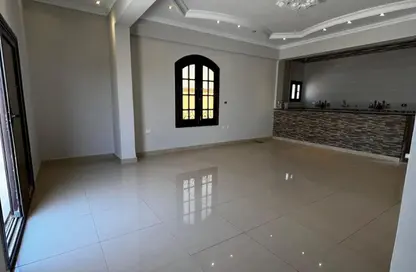 Apartment - 3 Bedrooms - 2 Bathrooms for rent in Wasef Ghaly Basha St. - Al Narges 4 - Al Narges - New Cairo City - Cairo