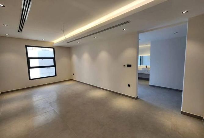 8170266 - Property Image 3