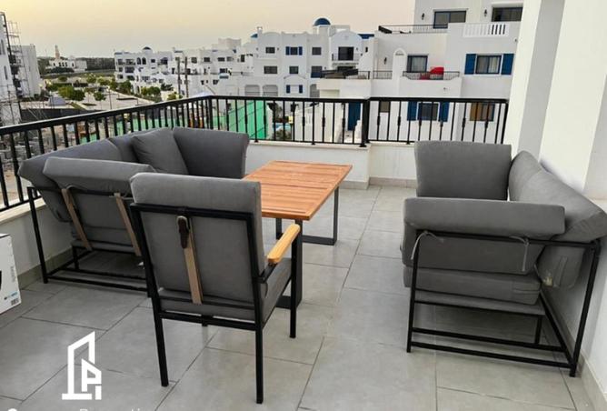 8327437 - Property Image 2