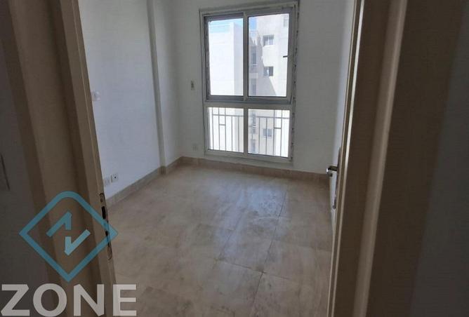 8192039 - Property Image 3