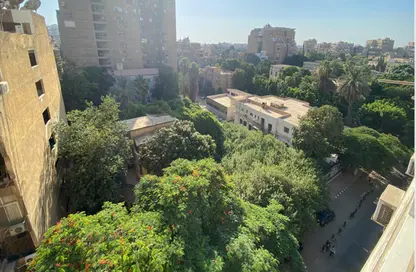 Apartment - 3 Bedrooms - 3 Bathrooms for sale in 26th Of July Corridor - Mohandessin - Giza