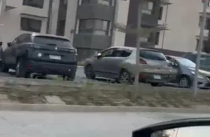 عيادة - استوديو - 3 حمامات للايجار في نيو جيزة - طريق مصر اسكندرية الصحراوي - مدينة 6 أكتوبر - الجيزة