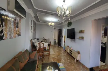 Apartment - 3 Bedrooms - 2 Bathrooms for rent in Thirteenth Sector - Zahraa El Maadi - Hay El Maadi - Cairo