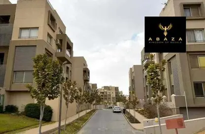 شقة - 2 غرف نوم - 2 حمامات للبيع في ذا فيلدج - المستثمرين الجنوبية - مدينة القاهرة الجديدة - القاهرة