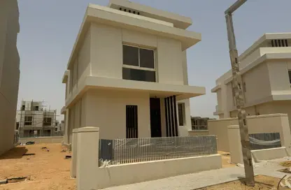 Villa - 4 Bedrooms - 4 Bathrooms for sale in Cairo Gate - Sheikh Zayed Compounds - Sheikh Zayed City - Giza