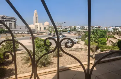 Apartment - 3 Bedrooms - 2 Bathrooms for rent in 4th District - Sheikh Zayed City - Giza