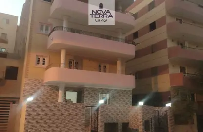 Whole Building - 7+ Bedrooms - 7+ Bathrooms for sale in 5th District - 6 October City - Giza