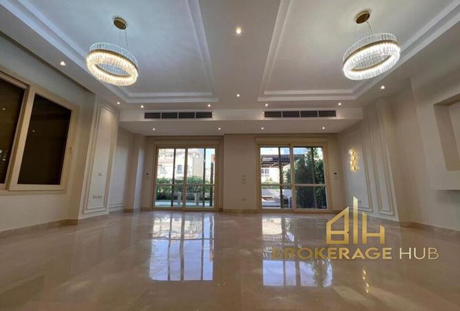 8184245 - Property Image 2