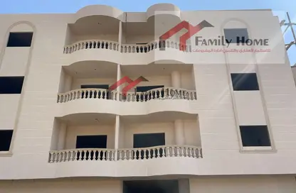 Apartment - 3 Bedrooms - 2 Bathrooms for sale in Shorouk City - Cairo
