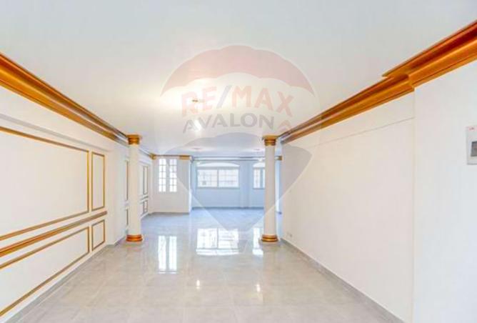 8353218 - Property Main Image