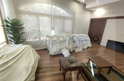 شقة - 5 غرف نوم - 3 حمامات للايجار في حي الدبلوماسيين - التجمع الخامس - مدينة القاهرة الجديدة - القاهرة