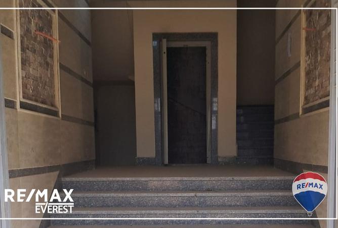 8223230 - Property Image 3