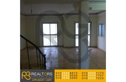 Twin House - 4 Bedrooms - 4 Bathrooms for sale in Hadayek Al Mohandessin - 4th District - Sheikh Zayed City - Giza