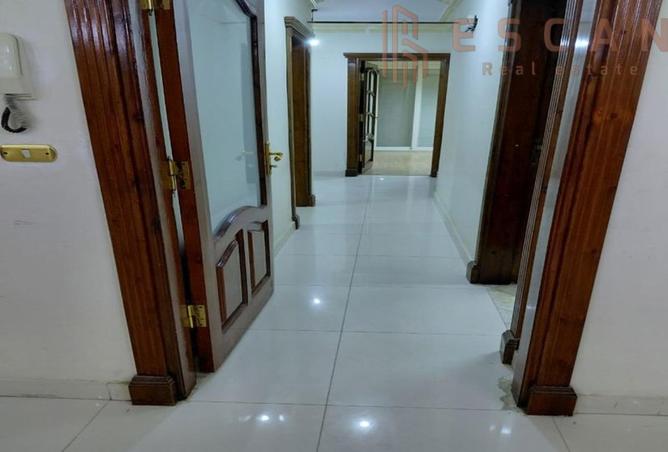 8420402 - Property Image 2
