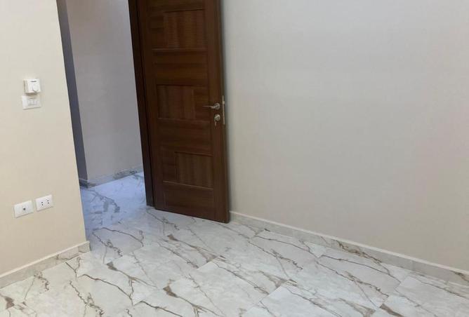 8128312 - Property Image 2
