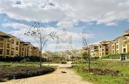 Apartment - 5 Bedrooms - 4 Bathrooms for sale in Stone Residence - 5th Settlement Compounds - The 5th Settlement - New Cairo City - Cairo