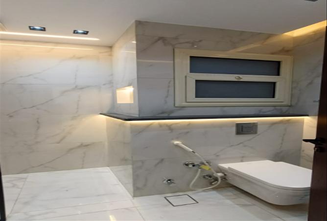 8082571 - Property Image 2