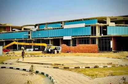 Shop - Studio - 1 Bathroom for sale in Pyramids City - The Infinity Mall - New Capital Compounds - New Capital City - Cairo