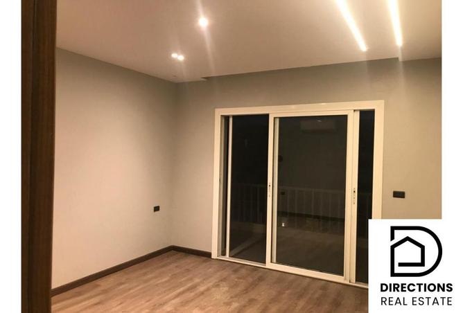 8313677 - Property Image 2