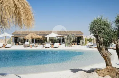 Chalet - 2 Bedrooms - 3 Bathrooms for sale in Ramla Lakeside - Qesm Ad Dabaah - North Coast