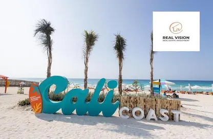 Chalet - 2 Bedrooms - 2 Bathrooms for sale in Cali Coast - Ras Al Hekma - North Coast